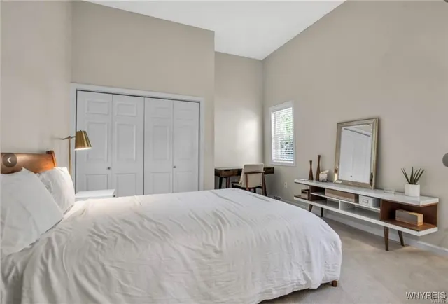 $2,100 | 185 York Street, Unit 1, Buffalo, NY 14213