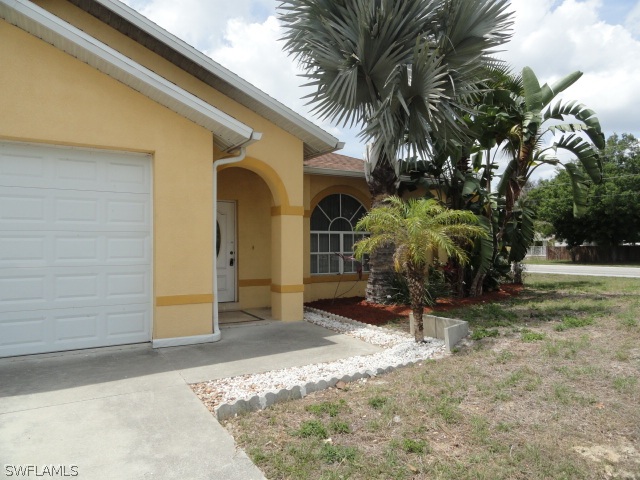 18502 Quince Road Fort Myers, FL 33967 - Photo 1 of 25 Gallery Image 1