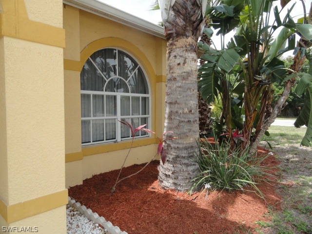 18502 Quince Road Fort Myers, FL 33967 - Photo 2 of 25 Gallery Image 2