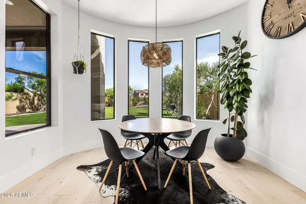 $925,000 | 8207 East Jasmine Circle, Mesa, AZ 85207