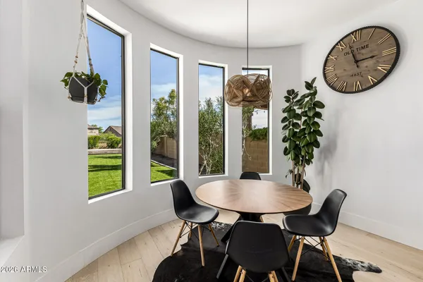 $925,000 | 8207 East Jasmine Circle, Mesa, AZ 85207