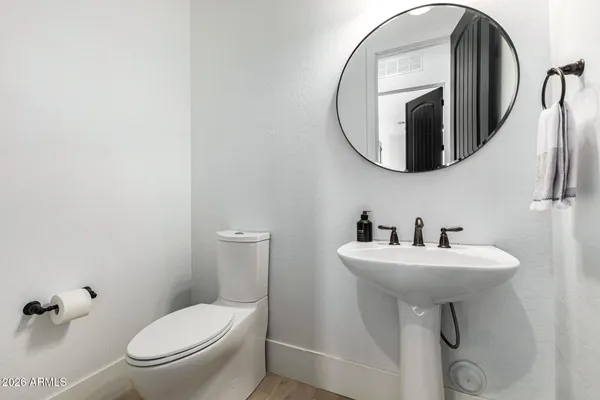 $925,000 | 8207 East Jasmine Circle, Mesa, AZ 85207