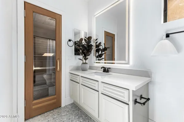 $925,000 | 8207 East Jasmine Circle, Mesa, AZ 85207