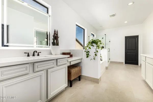$925,000 | 8207 East Jasmine Circle, Mesa, AZ 85207