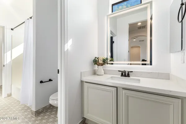 $925,000 | 8207 East Jasmine Circle, Mesa, AZ 85207