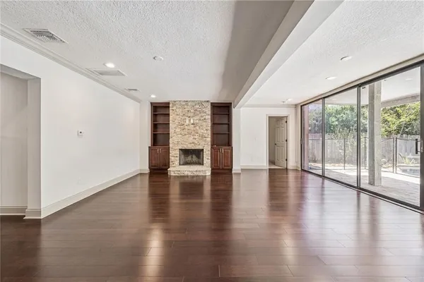 $889,900 | 6054 Marlberry Drive, Orlando, FL 32819