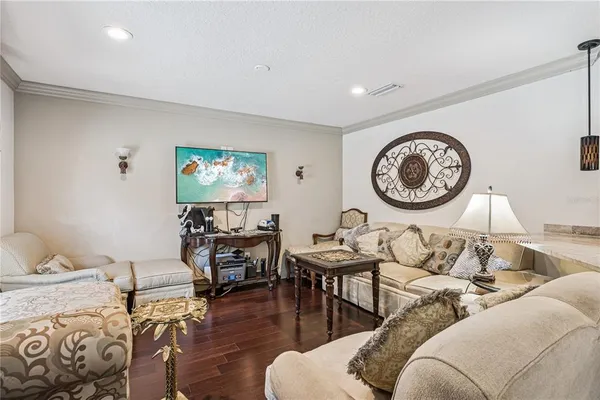 $889,900 | 6054 Marlberry Drive, Orlando, FL 32819