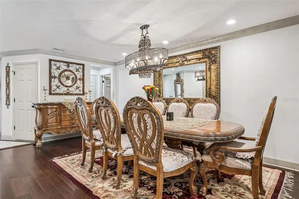 $889,900 | 6054 Marlberry Drive, Orlando, FL 32819