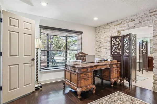 $889,900 | 6054 Marlberry Drive, Orlando, FL 32819