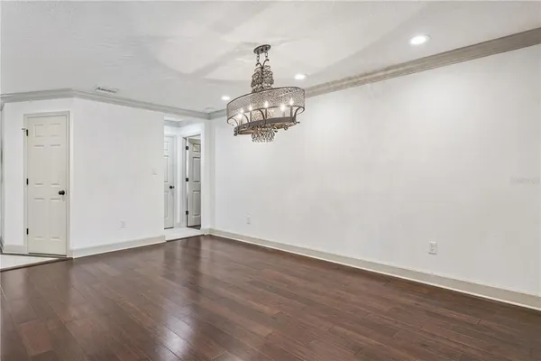 $889,900 | 6054 Marlberry Drive, Orlando, FL 32819