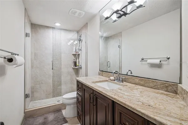 $889,900 | 6054 Marlberry Drive, Orlando, FL 32819