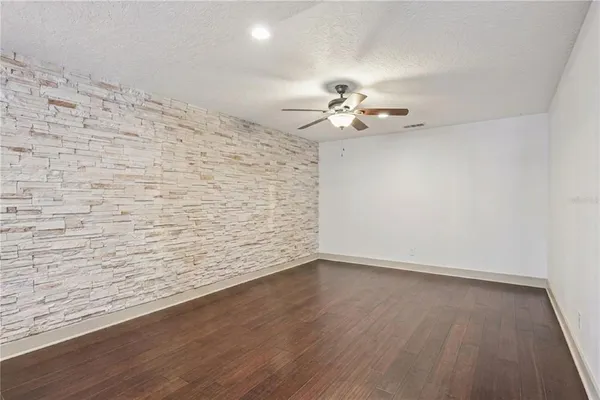 $889,900 | 6054 Marlberry Drive, Orlando, FL 32819