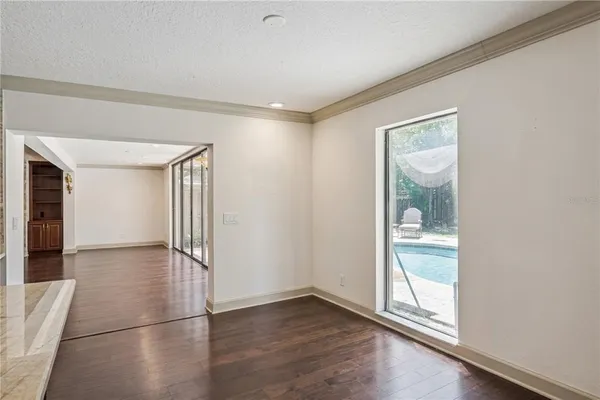 $889,900 | 6054 Marlberry Drive, Orlando, FL 32819