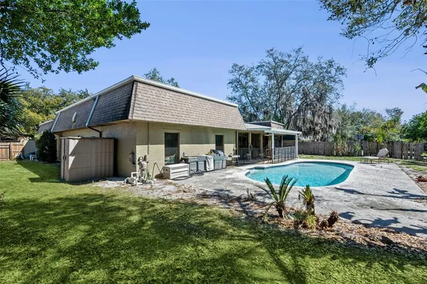 $889,900 | 6054 Marlberry Drive, Orlando, FL 32819