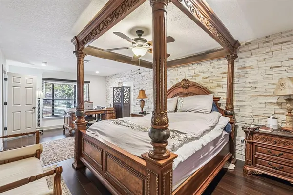 $889,900 | 6054 Marlberry Drive, Orlando, FL 32819