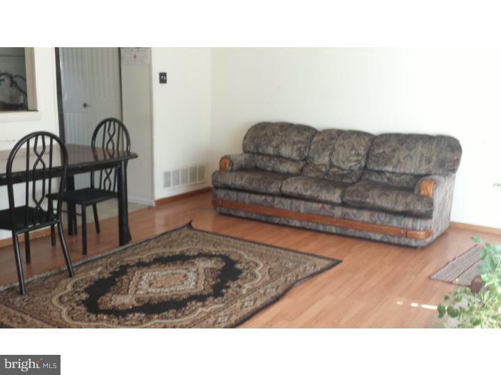 9961 Wingtip Road Philadelphia, PA 19115 - Photo 5 of 11 Gallery Image 5