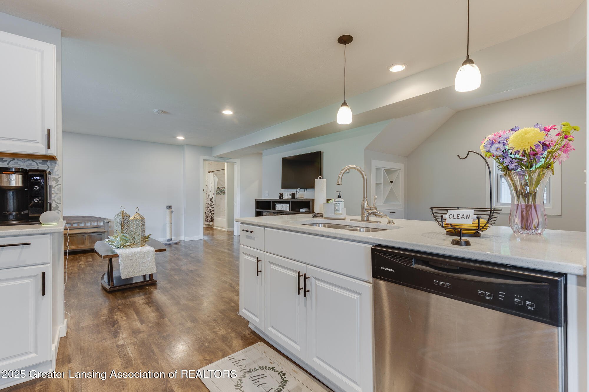 4614 Addison Road Lansing, MI 48917 - Photo 26 of 42 4614_Addison_KAREN-36