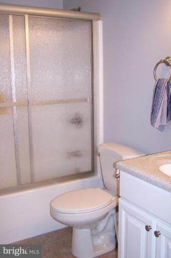 415 Walnut Grove Road Essex, MD 21221 - Photo 10 of 27 Bath #1