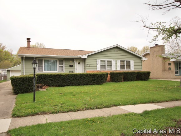 35 Radcliff Road Springfield, IL 62703 - Photo 1 of 15