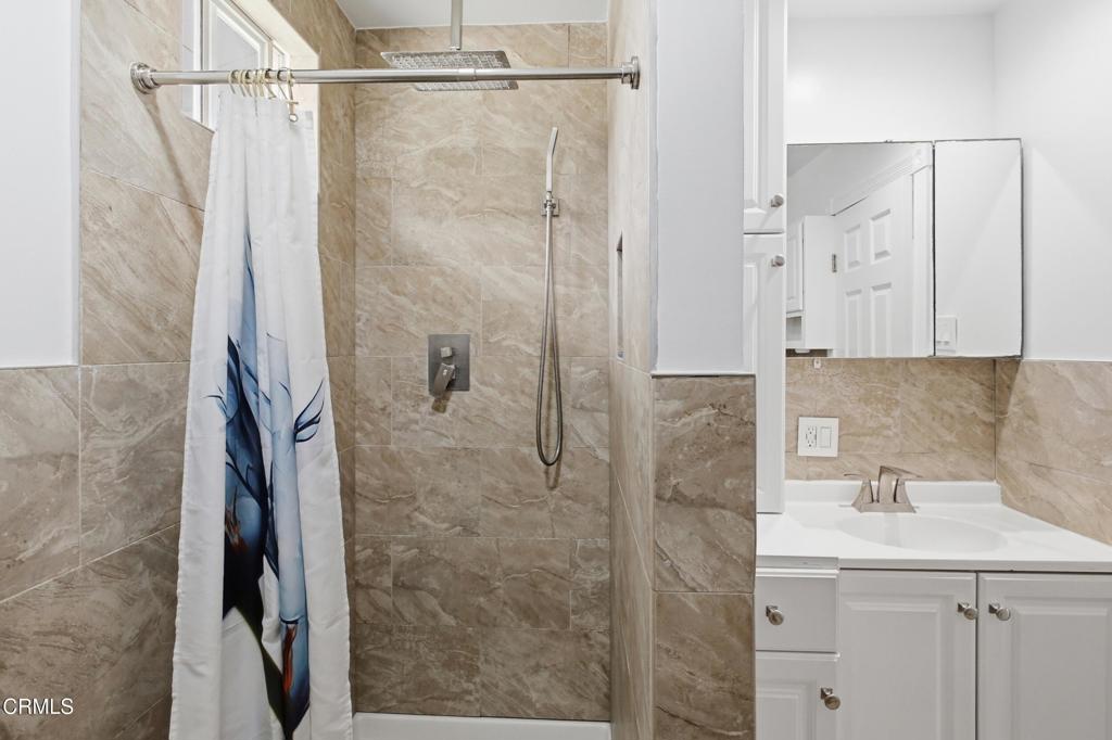 259 Vanderbilt Drive Oxnard, CA 93036 - Photo 15 of 26