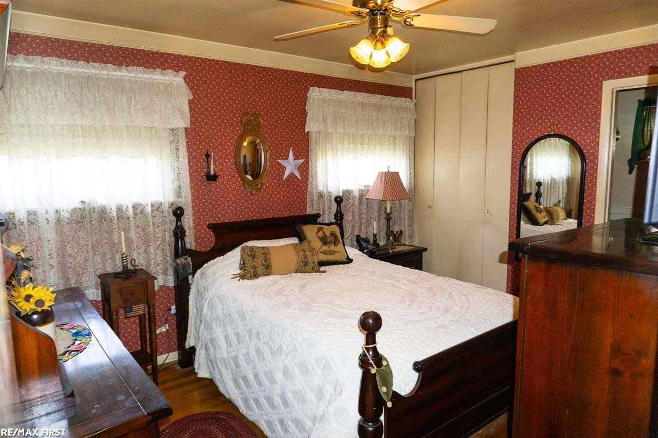 18545 Stephens Eastpointe, MI 48021 - Photo 18 of 29 Gallery Image 18