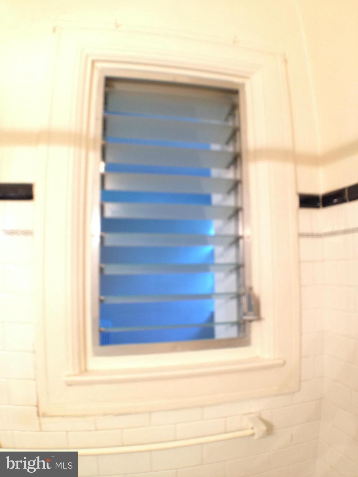 501 West University Parkway, Unit C1 Baltimore, MD 21210 - Photo 24 of 29