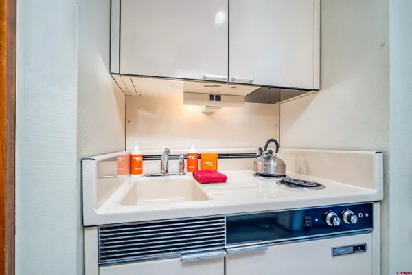 $174,500 | 314 Tamarron Drive, Unit 406, Durango, CO 81301