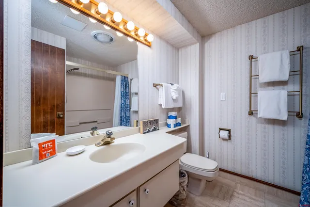 $179,500 | 314 Tamarron Drive, Unit 406, Durango, CO 81301