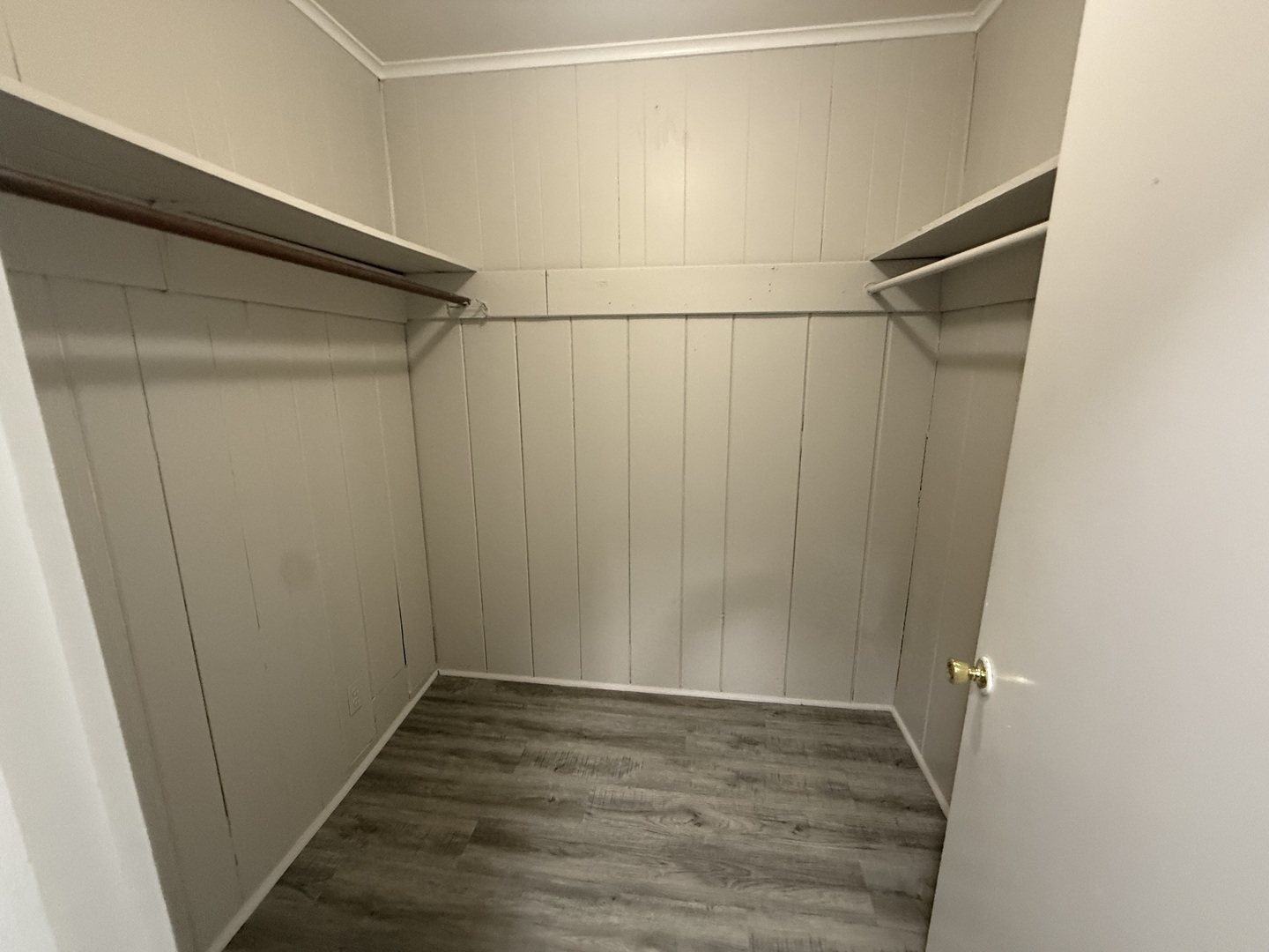 6443 23rd Street, Unit 12 Berwyn, IL 60402 - Photo 8 of 9 a view of a small space