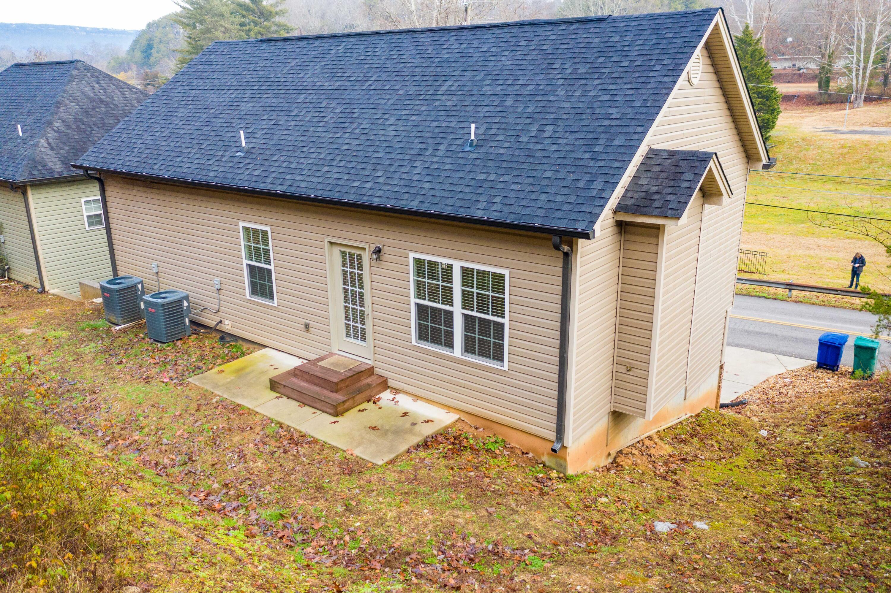 816 Altamont Road Chattanooga, TN 37415 - Photo 24 of 31 822 Altamont Rd-24