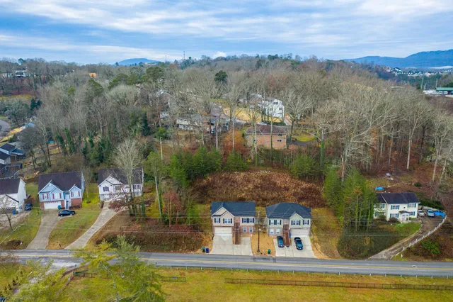 $399,900 | 816 Altamont Road, Chattanooga, TN 37415