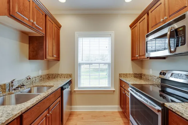 $399,900 | 816 Altamont Road, Chattanooga, TN 37415