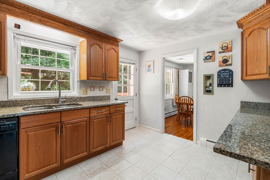 15 James Road Ipswich, MA 01938 - Photo 14 of 32
