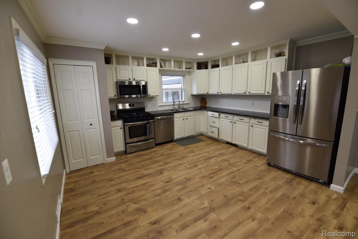 4780 23 Mile Road Utica, MI 48316 - Photo 3 of 16 2 copy.JPG