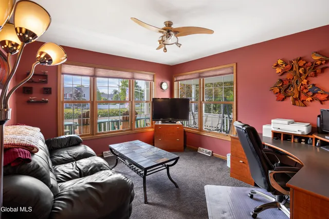 $699,900 | 11 Belleauwood Circle, Colonie, NY 12189