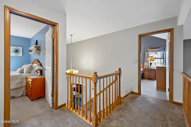 $699,900 | 11 Belleauwood Circle, Colonie, NY 12189