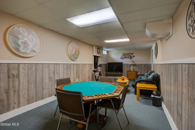 $699,900 | 11 Belleauwood Circle, Colonie, NY 12189