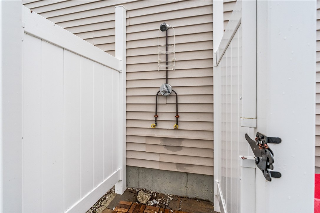 70 Foddering Farm Road Narragansett, RI 02882 - Photo 41 of 45 Outdoor shower!