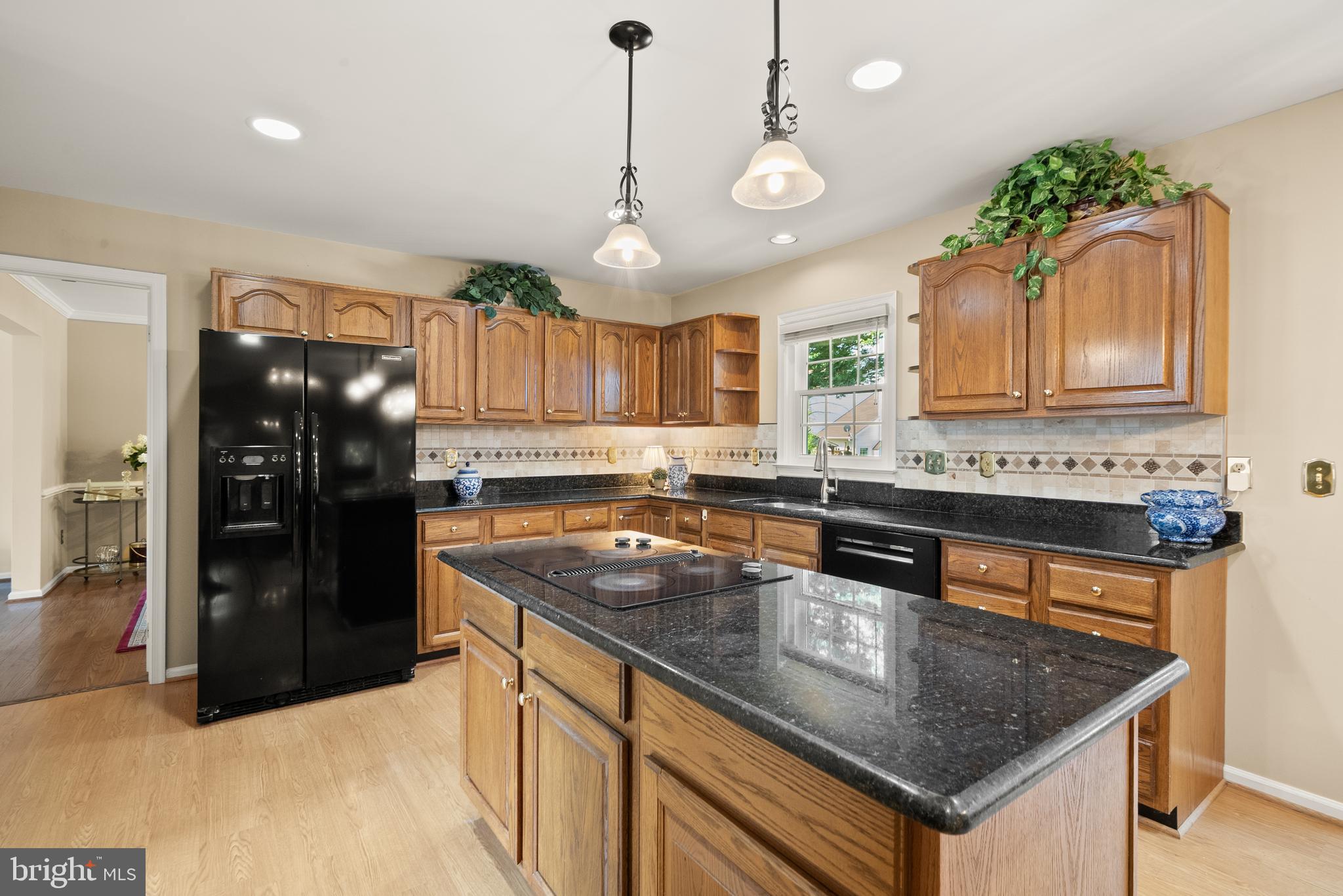 2614 Iron Forge Road Oak Hill, VA 20171 - Photo 6 of 48 Spacious kitchen with center island