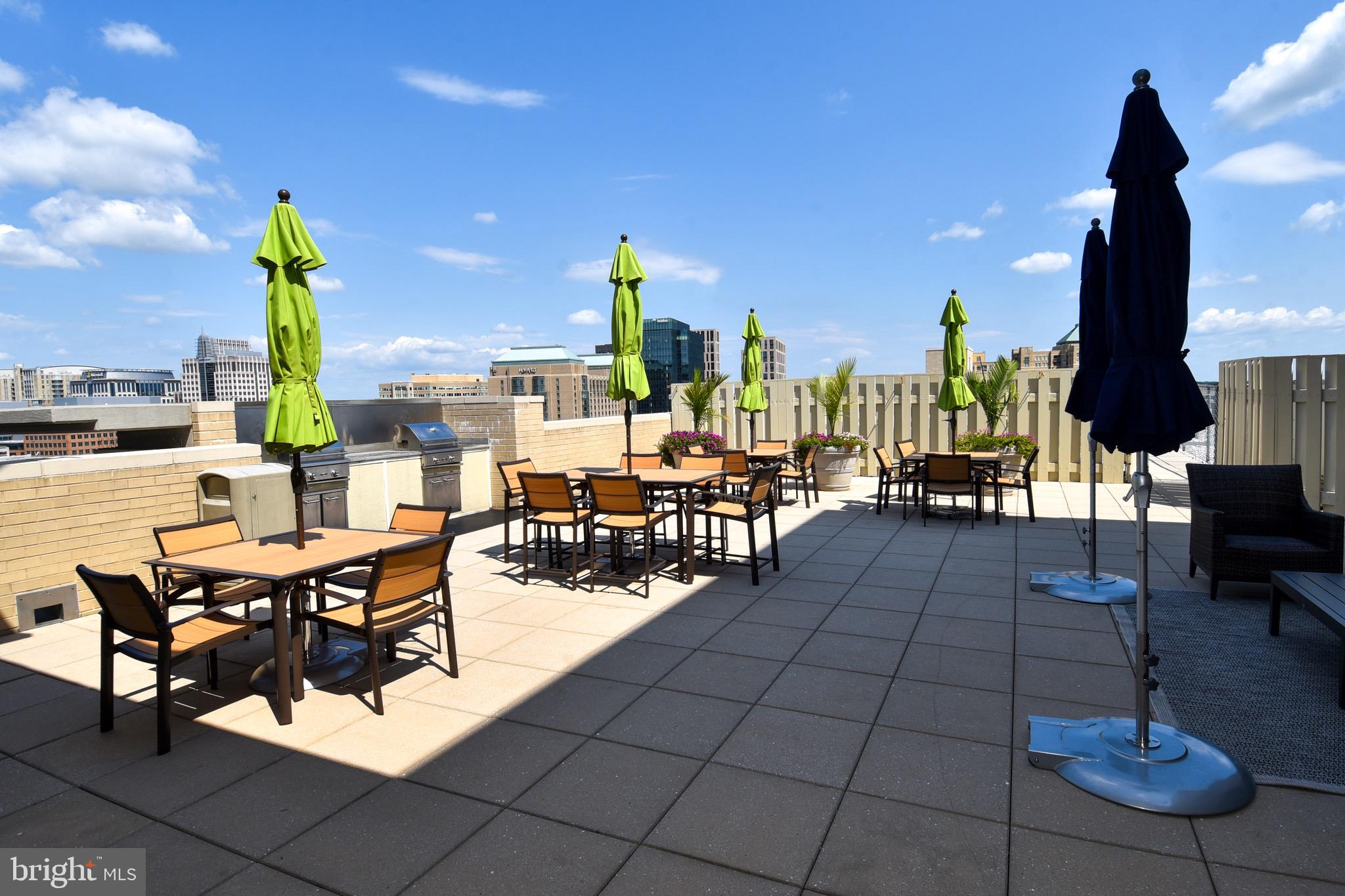 11800 Sunset Hills Road, Unit 1024 Reston, VA 20190 - Photo 24 of 41 Deck