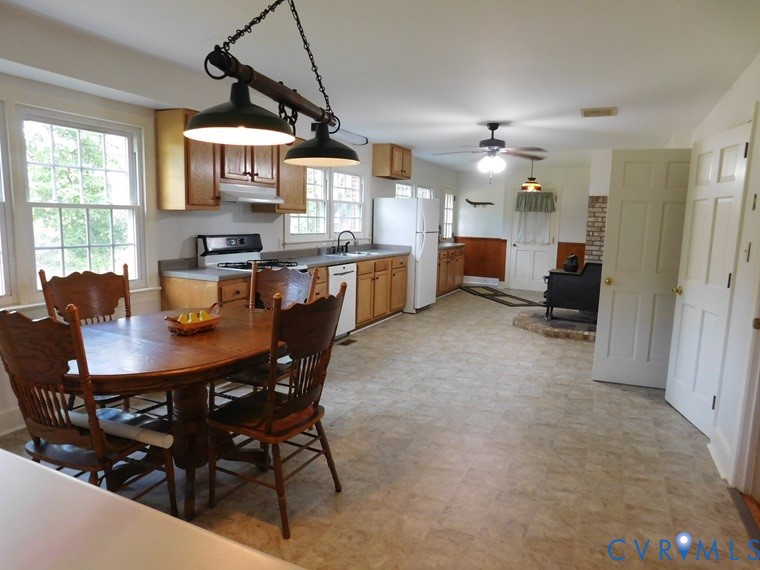838 Crymes Road Keysville, VA 23947 - Photo 46 of 49 Dining space featuring a ceiling fan