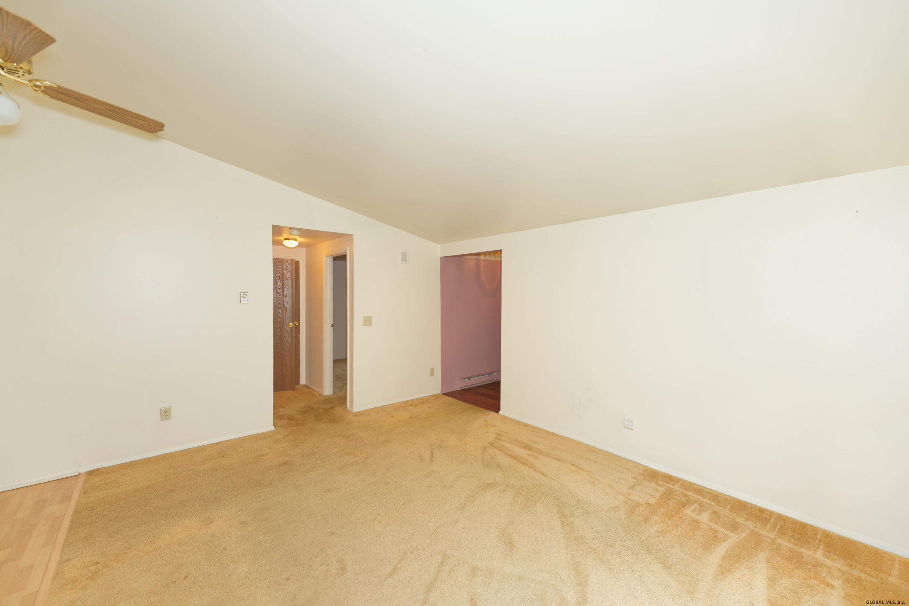 149 Thimbleberry Road Malta, NY 12020 - Photo 8 of 31 Photo 8