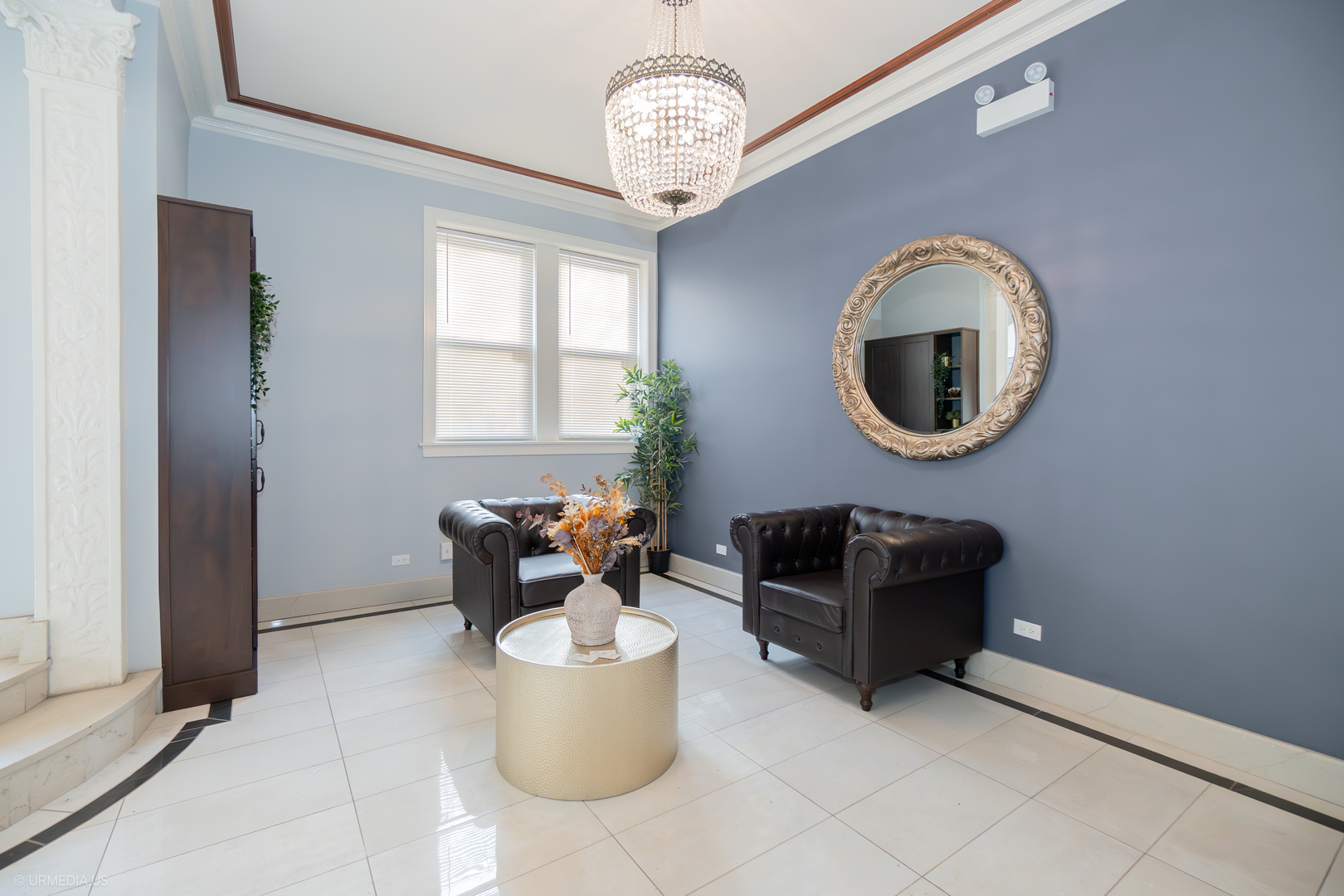 Undisclosed Address Chicago, IL 60614 - Photo 2 of 12