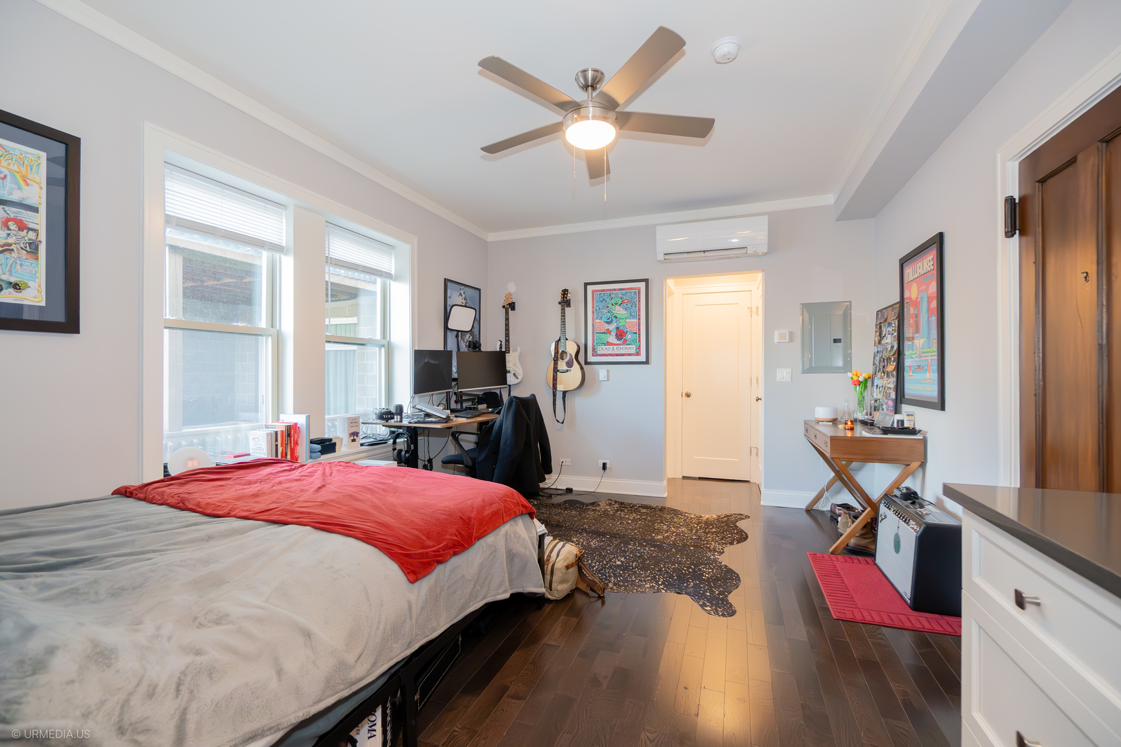 Undisclosed Address Chicago, IL 60614 - Photo 5 of 12