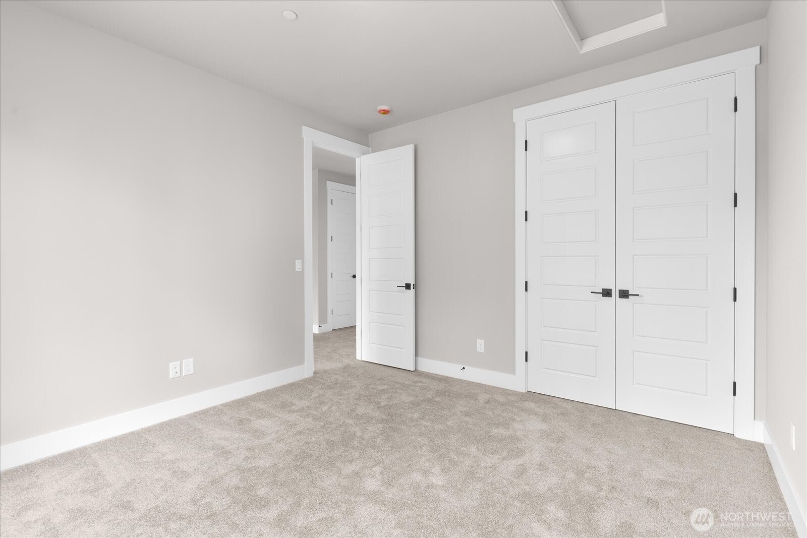 3502 Alaska Road, Unit A Brier, WA 98036 - Photo 34 of 36