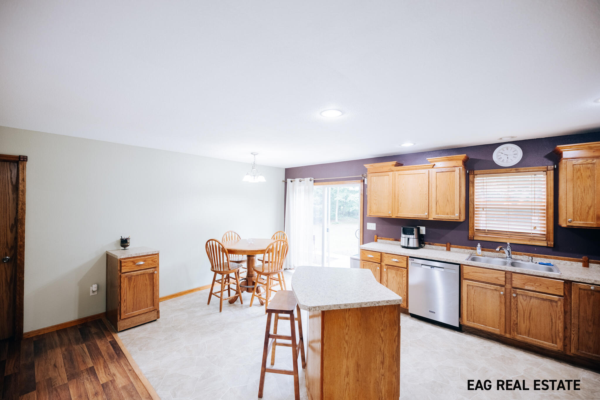 3740 West River Road Muskegon, MI 49445 - Photo 8 of 38 434A8669-HDR