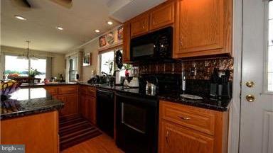 1520 Galena Road Baltimore, MD 21221 - Photo 21 of 28 Kitchen