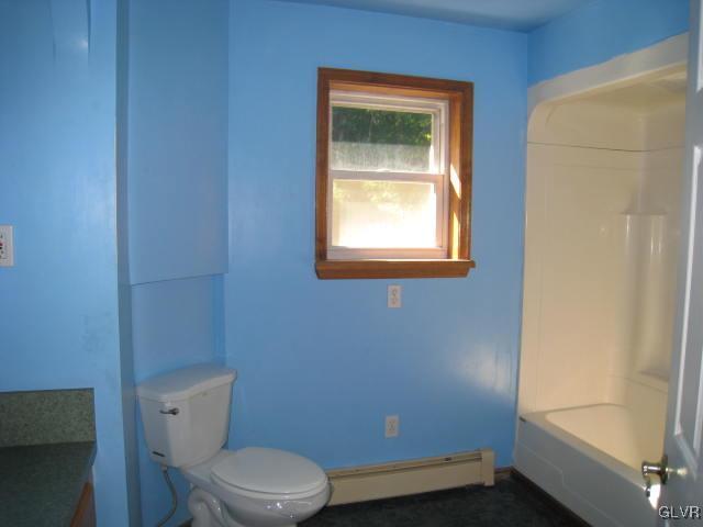 150 Wintergreen Road Palmerton, PA 18071 - Photo 10 of 13 Gallery Image 10