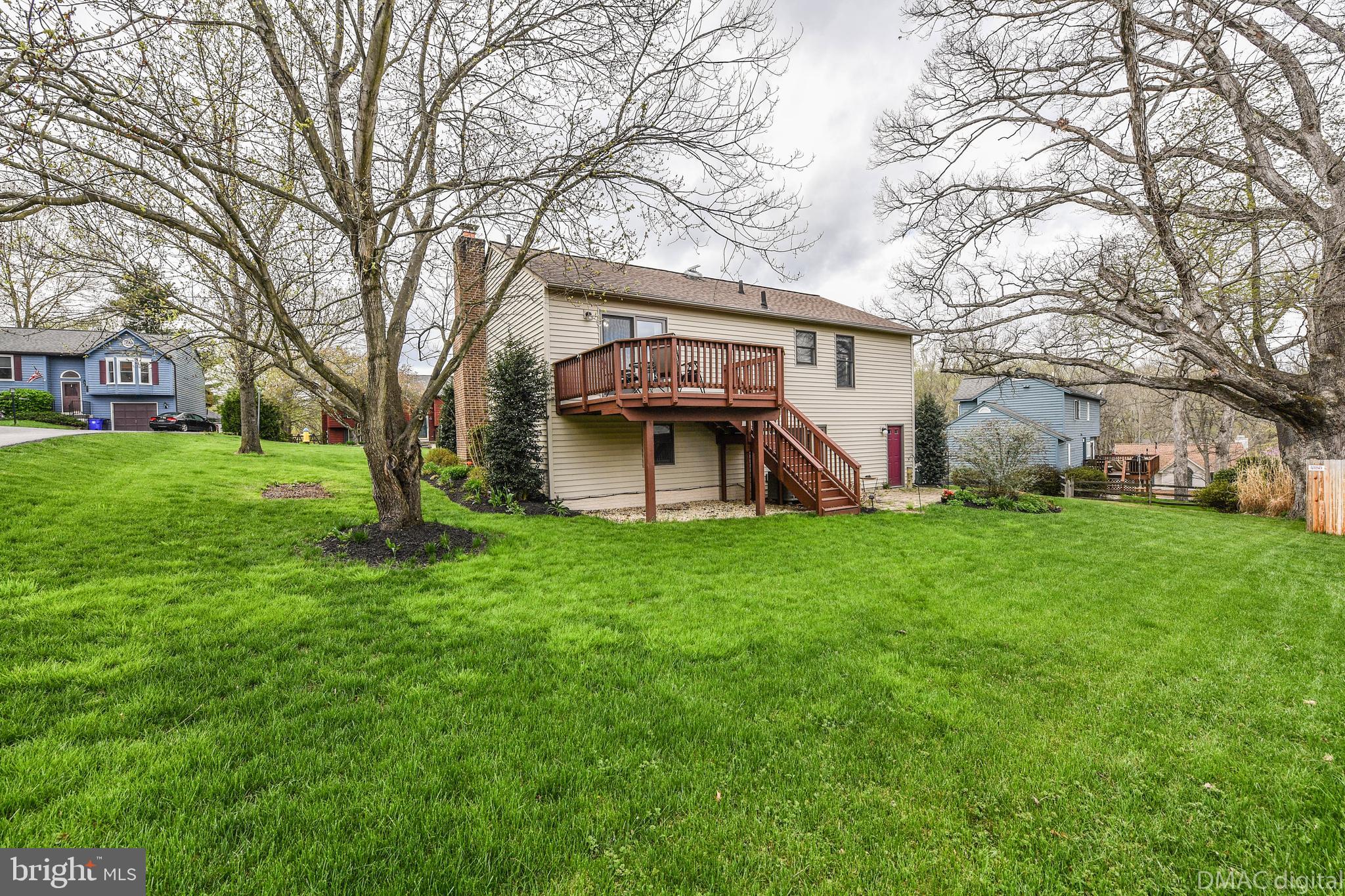 10794 Forest Edge Circle New Market, MD 21774 - Photo 6 of 41 Great flat yard on corner lot