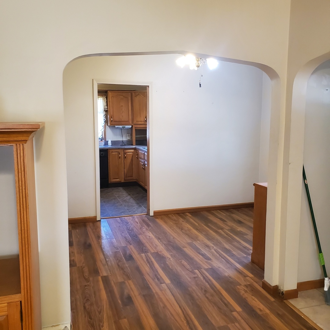 105 Seiler Street Martinton, IL 60951 - Photo 10 of 35